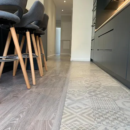 R&p Lisbonne Apartman *